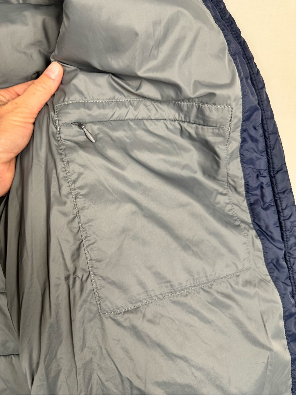 Travis Mathew Palisades Nylon Puffer Jacket Full Zip Blue Men’s L Retail $199 - Picture 9 of 9